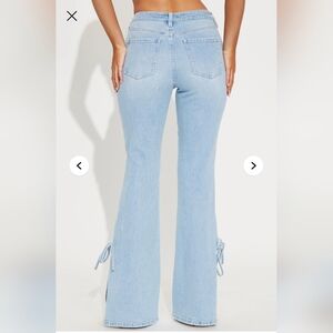 NWT Tie Split-Hem Flared Stretch Jeans | Size 3